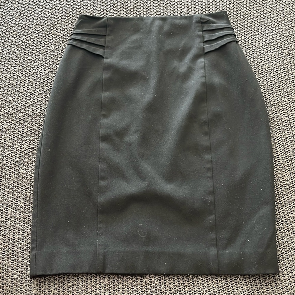 Black  Skirt
